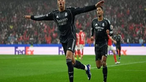 [英超]曼城凭借雄厚底蕴成功夺冠“四连霸”